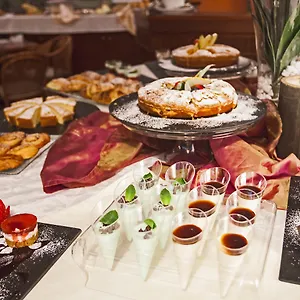 *** Hotel La Pace Italien
